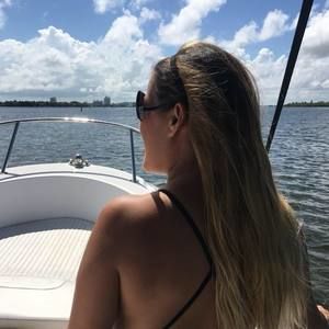 Meet your Posher, Saray